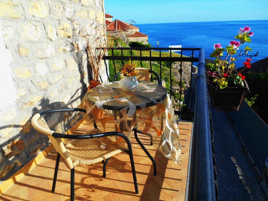 Apartments Zuto Ulcinj Exterior foto