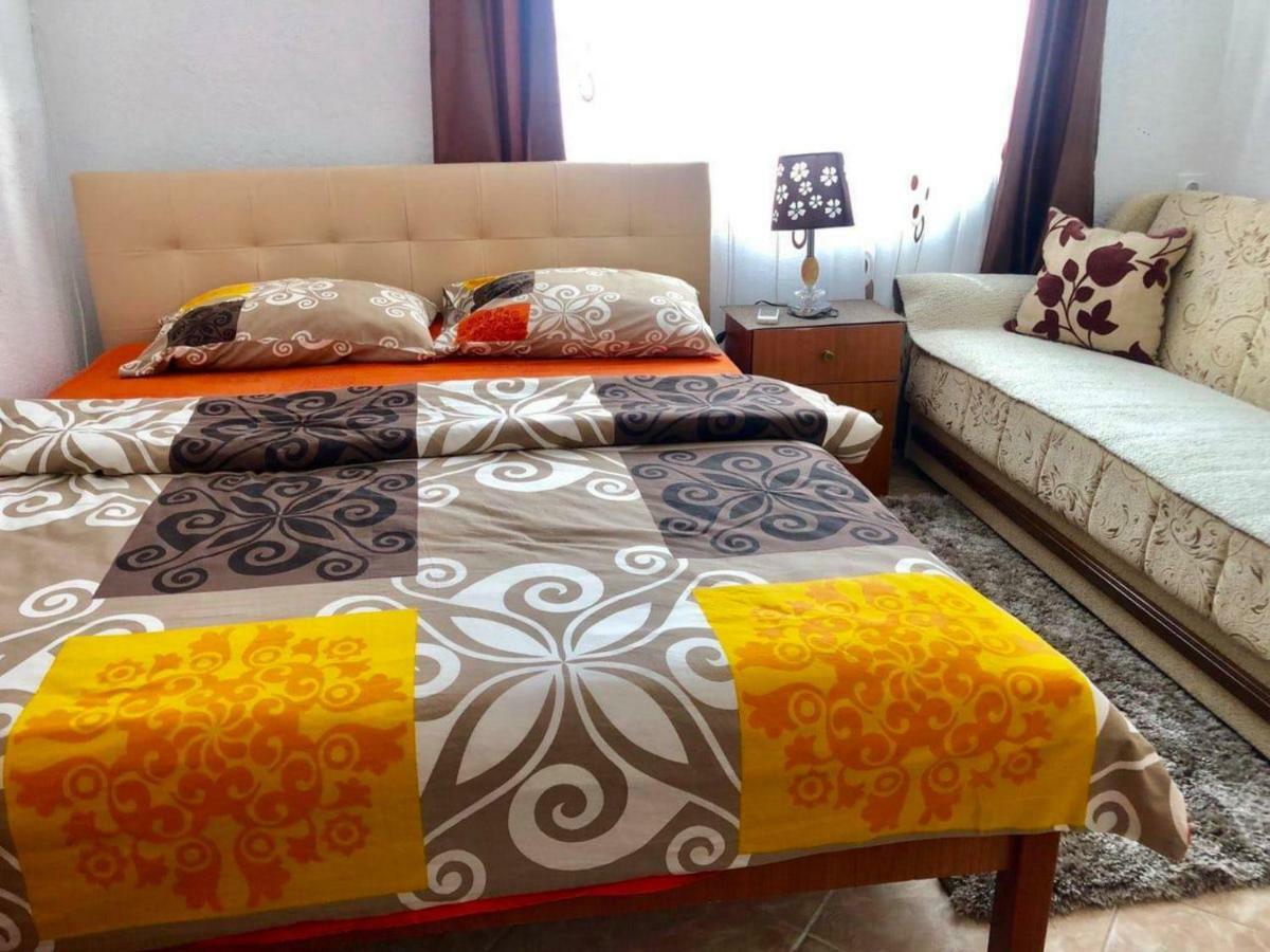 Apartments Zuto Ulcinj Exterior foto